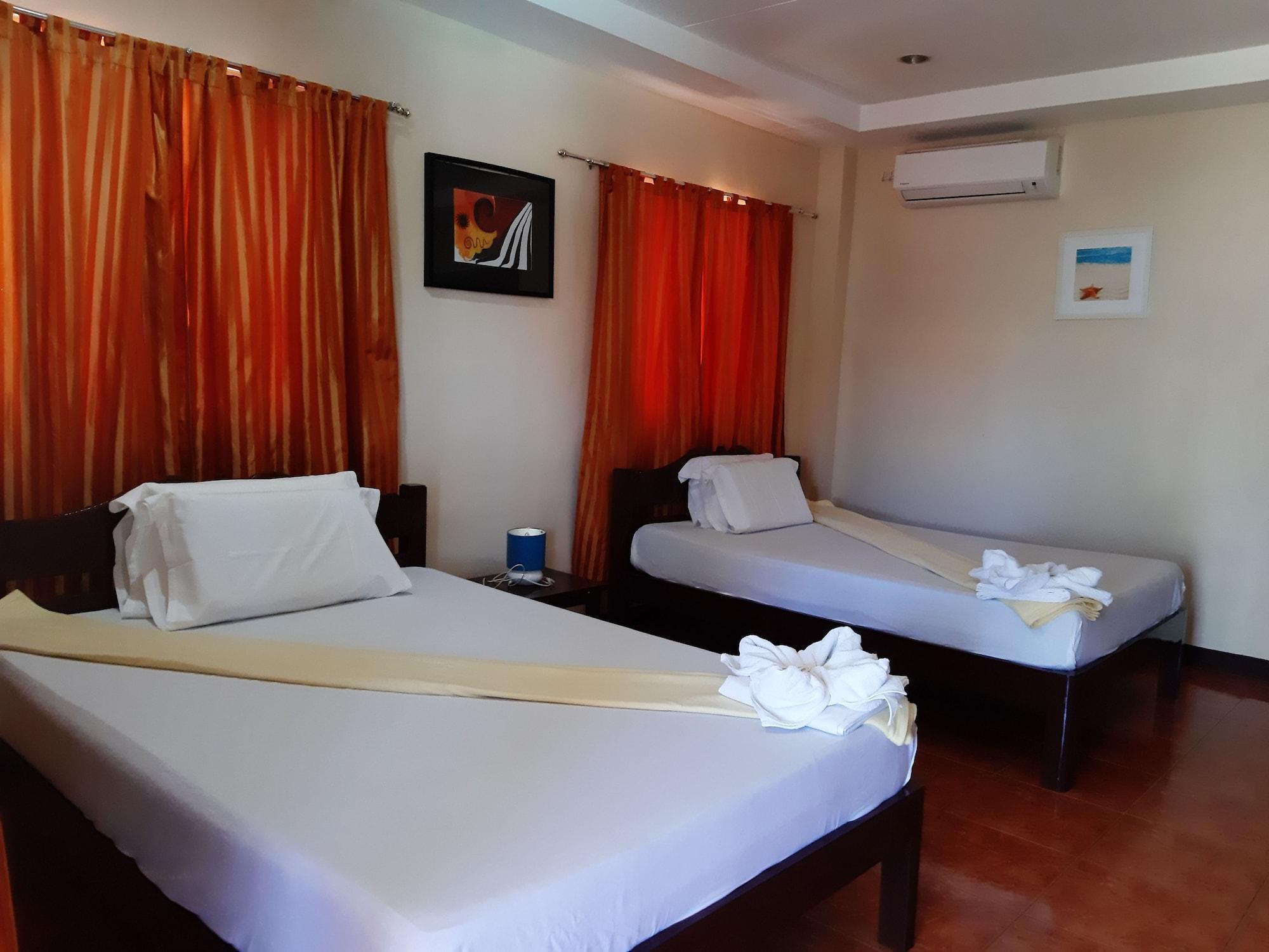 Slam'S Garden Dive Resort Logon Exterior photo