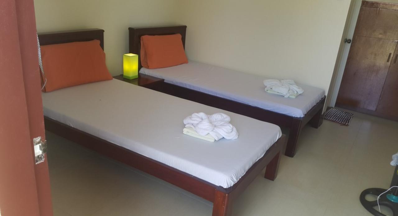 Slam'S Garden Dive Resort Logon Exterior photo
